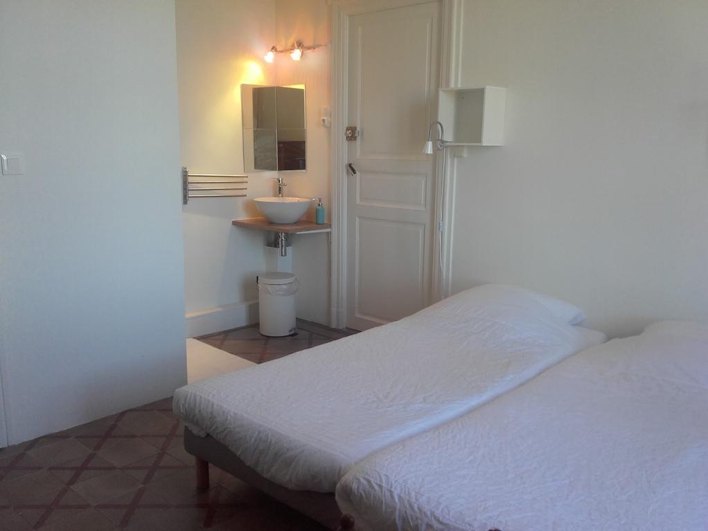 Chambre D'Hotes Avec Cuisine Commune - 5 Mns De Narbonne Cuxac-dʼAude Екстериор снимка
